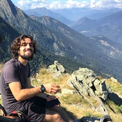 Cegerxwins's profile picture. Armanca vî hesabî ew e ku yekîtiya kurdan pêşbixe û Kurda li cîhanê bi naskirin bide.                  
                                  2+2=1
Unite Kurdistan.