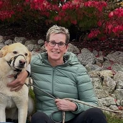 Nurse, LRO, owner of 3 awesome rescue dogs, cyclist, mother, married 37 years to a guy who's an awesome cook. Cancer free and staying that way!