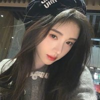 Essie (@sleesarc08eeof) 's Twitter Profile