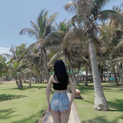 amrelking77's profile picture. A journey of a thousand miles begins with a single step