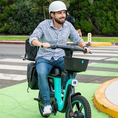 Expansion @VeoMobility Founder @UrbanTechNews. @USCMarshall MBA. @NewhouseSU Alumni. Typos likely. RTs + ❤️ not endorsements. DMs open