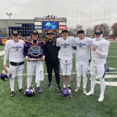 manakiwatanabe's profile picture. kicker @ashlandFB