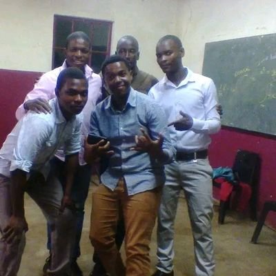 zamosizwe's profile picture. Born in the dirt and became a diamond
Motto:Specialization is for insects.