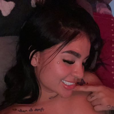 Colombian #LatinaGoddess 🇨🇴 | #Latina #GFE 🔥 | DMs in #OnlyFans 💋 | TimeWasters =🚪 | $50 unblock 😘 | 60% off VIP spice! 🌶️
