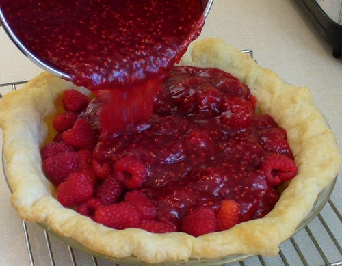 rasberry_pi's profile picture. You are probably looking for @Raspberry_Pi not me. Images from http://t.co/NwiYqjyAVy