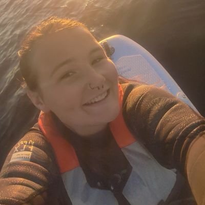 Emily_piperx's profile picture. 