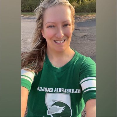 Gret_tie's profile picture. "I didn't walk through all that fire just to smell the smoke" ~ QB1