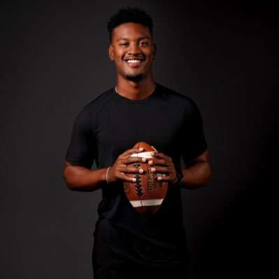 Christian - Son - Quarterback Coach @MRAFootball |JUCO ALL-AMERICAN 🇺🇸 | Mississippi High School Player of the Year ‘19