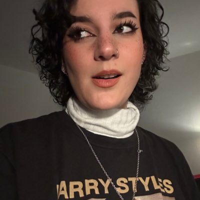 Your cool uncle working in video games. Occasionally makes costumes. Opinions are mine. TPWK. she/her