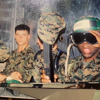 USMC VET/dry humor/Fascists and Commies 🟰 Cringe:/Frequent Rage-Baiter