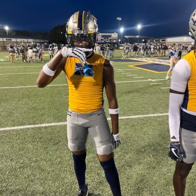 |6’2| 205 LBS| (DB)| | GPA: 3.7| Contact: 601-716-7535| Email: williebreland22@gmail.com @MGCCC_FOOTBALL