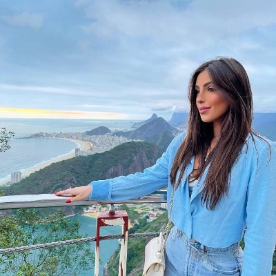 Laura0829000's profile picture. Gowns, personal clothing design
A psychology teacher
Loves philosophy
Like traveling, music, diving, painting
XRP holders, BTC holders, ETH holders, SOL holders