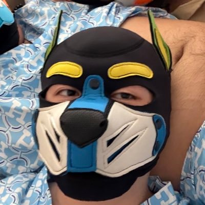 langyingke's profile picture. 喜欢👊在西安 是拳攻也是想被开拳的拳受（