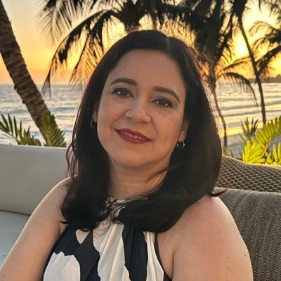 Profesional Inmobiliario en Gallas Rincón Inmobiliario Compra, venta y renta de Bienes inmuebles. ¡Da el primer paso para vivir en el lugar de tus sueños!