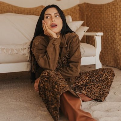 illttlew's profile picture. Dedicado  a mais mais: