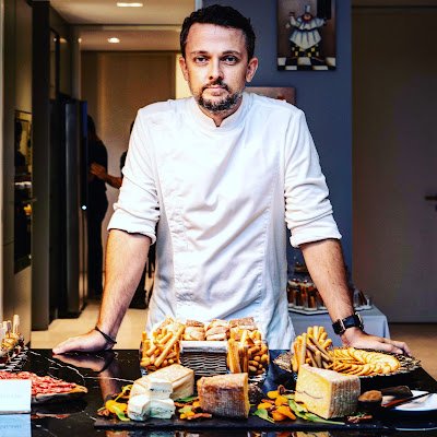 Private Chef | Founder of @cuisineboleh Cooking Academy & @Dalíbychefjean in Kuala Lumpur.