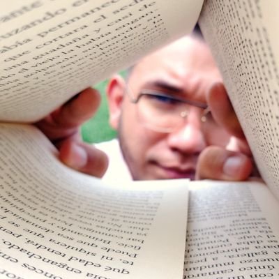 Guaro de ❤️
Gaymer 🎮
Lector 📚
Contador público 💻
Vida y versos ✍🏻✨🌻
🇻🇪Instagram: @miguelmajanoa