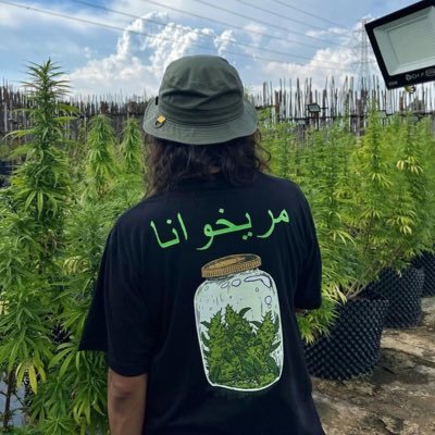 HEMP dapat mengakhiri ketergantungan kita thdp produksi karbon, sumber daya tak terbarukan spt bahan bakar fosil, kayu & plastik. IG : triggerfinger_hemp