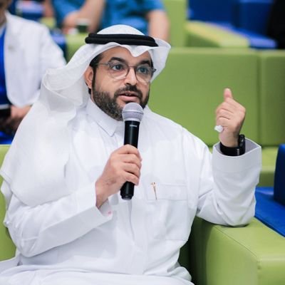 دكتوراة - عضو هيئة تدريس بجامعة أم القرى،
 حساب شخصي خاص - وظني فيك ياربي جميل❤️