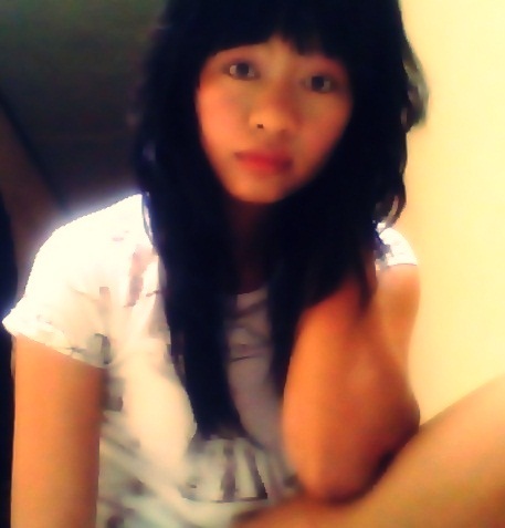 dMemaRgaretH's profile picture. If you don't like where you are, MOVE!!  You are not a tree ...!