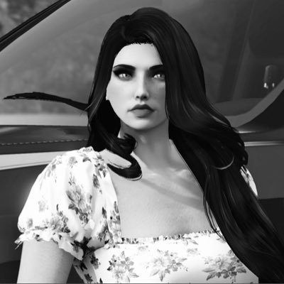 LizzHayward's profile picture. 