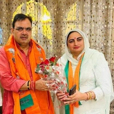 SinwarGula34615's profile picture. 