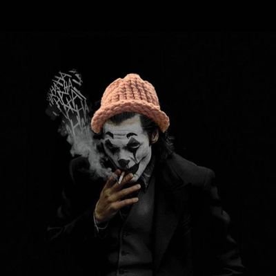 lucyella604's profile picture. 