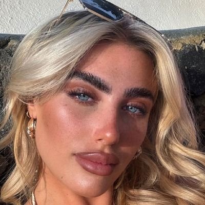 SKomsuk's profile picture. Scottish Girl
❤🏴󠁧󠁢󠁳󠁣󠁴󠁿❤