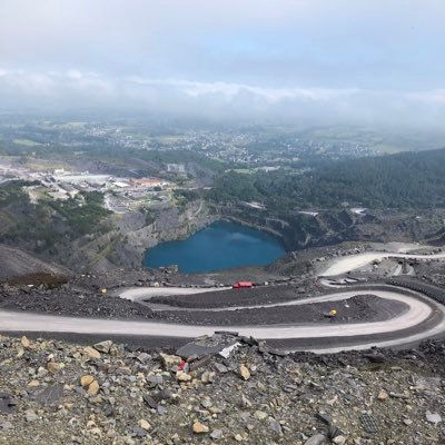 rosie_howard98's profile picture. 