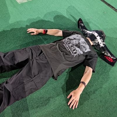 yllop_1ok's profile picture. 02│ONE OK ROCK 𝐏𝐅│UVERworld 𝐍𝐒𝐖│