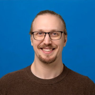 Chief Technology Officer | Innovation | Strategic Planning | Governance | Team Leadership | Project Management | Kotlin | Swift | Agile | Cross-Functional Colla