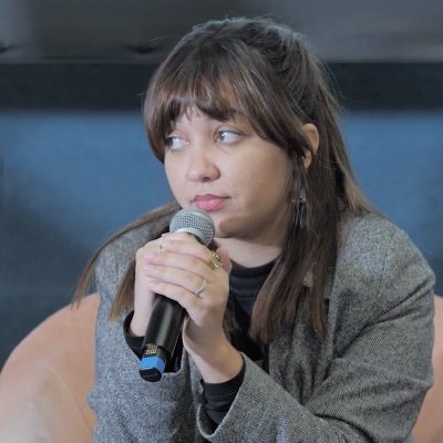 Journaliste @Mediapart au pôle social / Co-fondatrice @ajaracisees 🔥