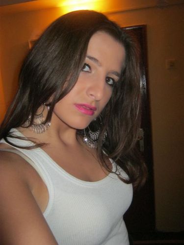 AddisonFlores2's profile picture. 