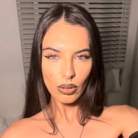 𝔚𝔢𝔫𝔡𝔶 (@wenderzz69) 's Twitter Profile