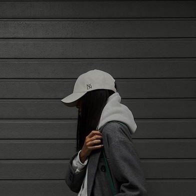 عالِقه في الرابع والعشرون من مارس
