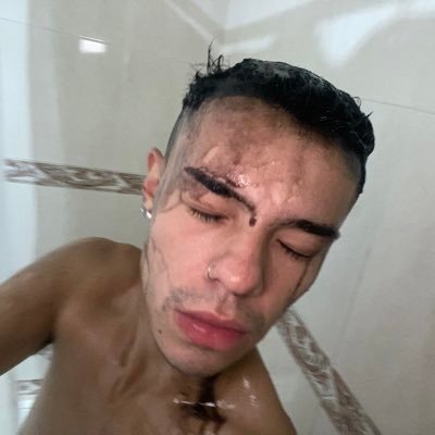 eterrrn's profile picture. 