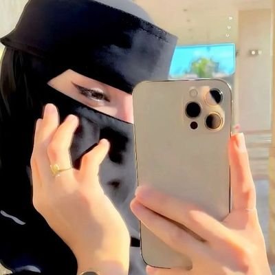 ربًيَ آجّعٌلَنِيَ مًقُيَمً آلَصّلَآهّ وٌمًنِ ذِريَتٌيَ
