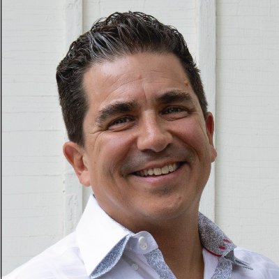 NaviaRealtor25's profile picture. 