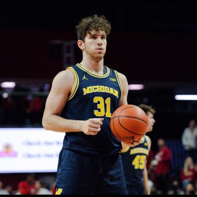 NYC | 〽️ichigan Men’s Basketball #13 | IG: harr13on