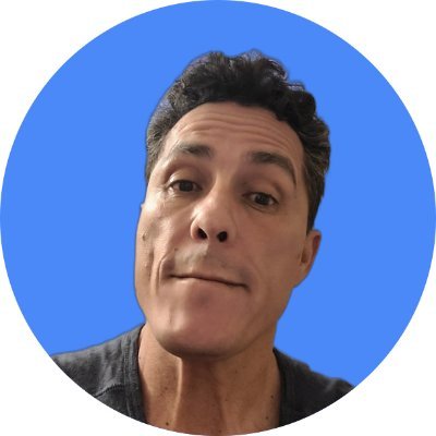 Love my wife, kids, learning, reading, music, dancing, drawing, painting, gym, gymnastics, UFC, boxing, Leo Laporte, Tech, business, SMILES, Restaurant biz.😉