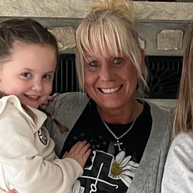 jamieb111's profile picture. 