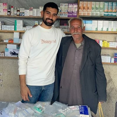 ByrBasm43805's profile picture. My name is Ihab, from Gaza, displaced from the north due to the devastating war. I work as a volunteer nurse and work in a pharmacy.
Gaza💔💔