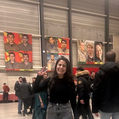 ayse_babat's profile picture. 