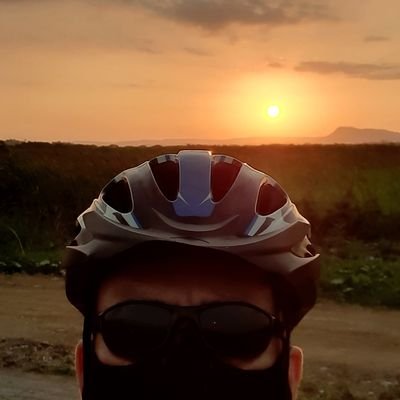 chrisorellanatv's profile picture. Extuning, amante de la Fórmula 1 desde los 9 años.