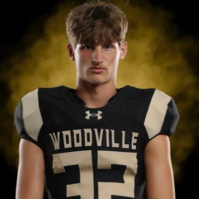 6’2, 170 lbs, c/o 2026, Woodville WR, 4.0 weighted GPA, triple jump 43’8, long jump 21’2, 4.52 - 40 yard, email- tannerledoux60@gmail.com, phone - 409-351-6271