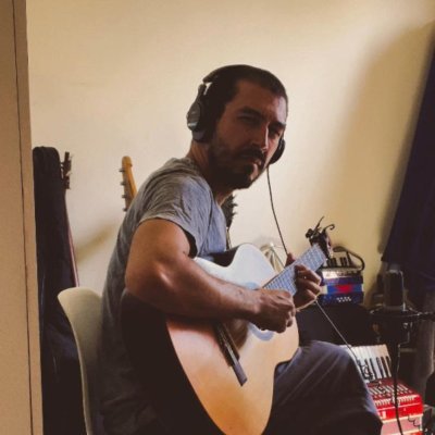 Canções e Trilhas Sonoras
Songs and Soundtracks