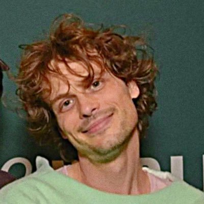gifmymgg's profile picture. if gif-ing mgg is wrong, i don’t wanna be right