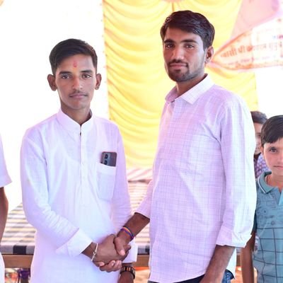 Dhudaram_barmer's profile picture. #थार_की_अपणायत 
Proud to be an Indian🇮🇳