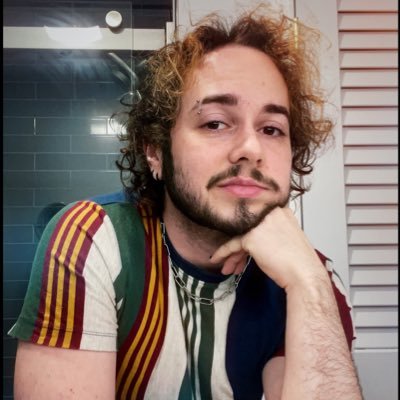 vmdraco's profile picture. 𓋼𓍊 30 ♠️ 🏳️‍⚧️ 🏳️‍🌈 𓍊𓋼 riding out the apocalypse on twitter.hell - paleo, nature, art, memes, & a dash of politics - @NatSciChannel’s evil sidekick 𓍊𓋼