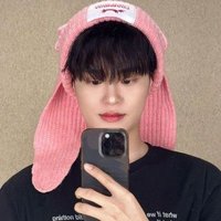 annie · (@_yeppibluu) 's Twitter Profile
